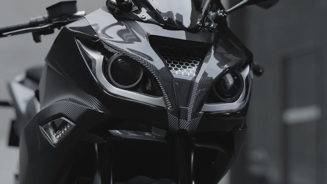 Ride Bold with Evoque Style